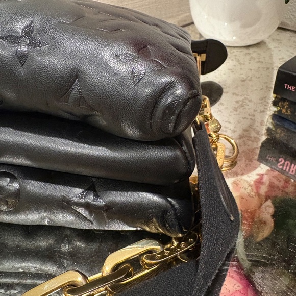 AUTHENTIC Louis Vuitton Coussin PM Handbag Lambskin Black Gold 🖤💛 - Picture 10 of 11